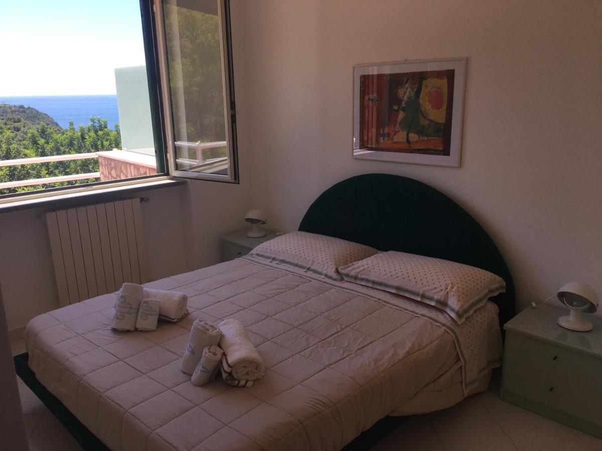 La Petite Apartment Gaeta Bagian luar foto